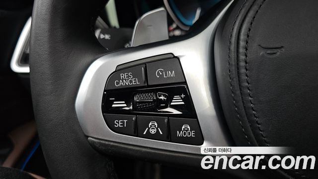 BMW 3-Series 2020 — photo 30