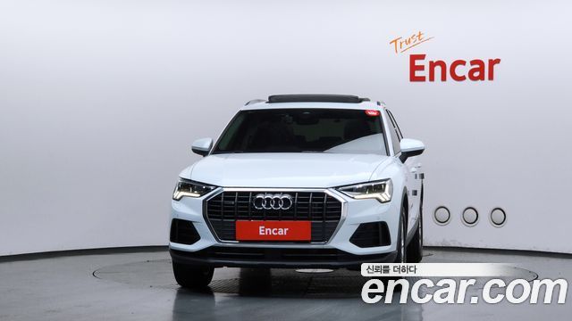 Audi Q3 2025 — photo 3