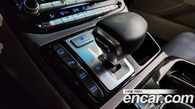 Genesis EQ900 2016 — photo 9