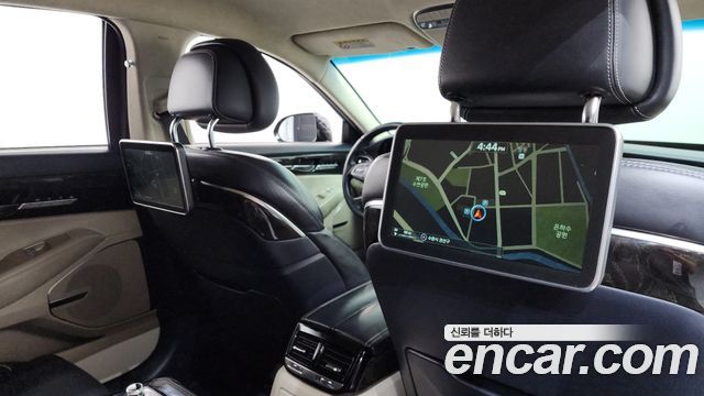 Genesis EQ900 2016 — photo 18