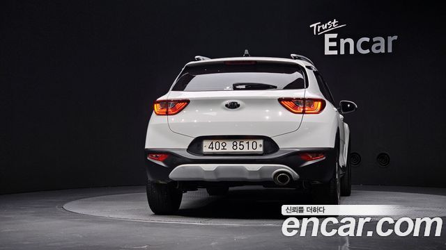 Kia Stonic 2019 — photo 4