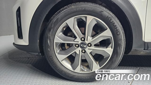 Kia Stonic 2019 — photo 5