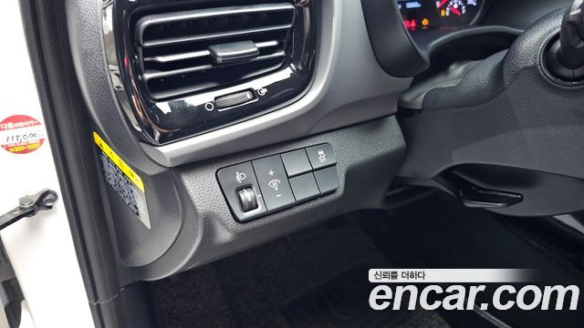 Kia Stonic 2019 — photo 22