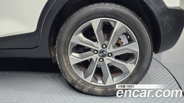Kia Stonic 2019 — photo 7