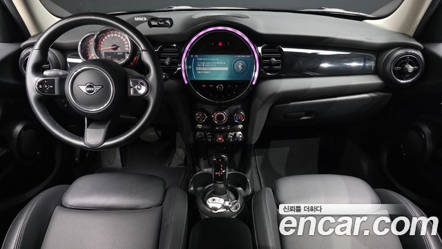 Mini Cooper 2021 — photo 10