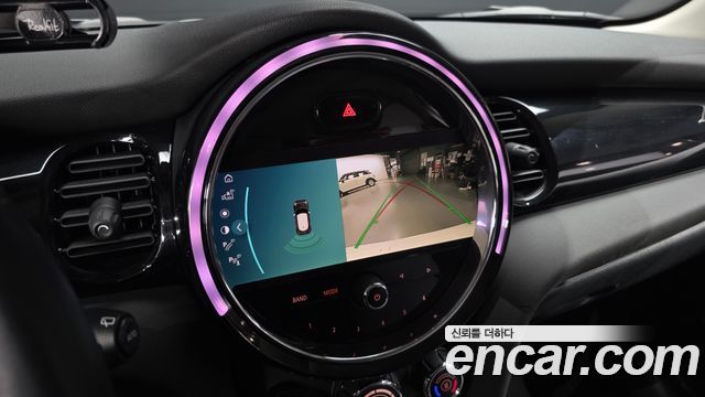 Mini Cooper 2021 — photo 22