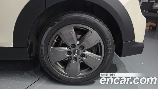 Mini Cooper 2021 — photo 7
