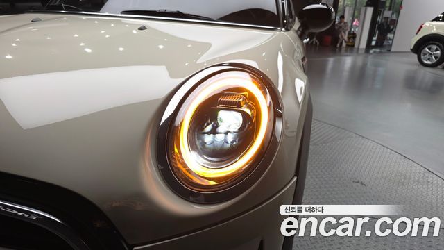 Mini Cooper 2021 — photo 8