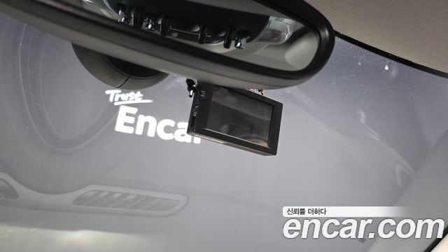 Mini Cooper 2021 — photo 28
