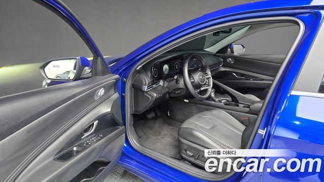 Hyundai AVANTE 2023 — photo 10