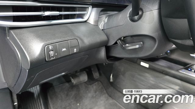 Hyundai AVANTE 2023 — photo 15
