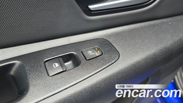 Hyundai AVANTE 2023 — photo 18