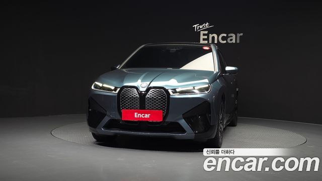 BMW iX 2023 — photo 3