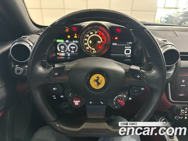 Ferrari GTC4 Lusso 2020 — photo 11