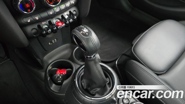 Mini Cooper 2015 — photo 9