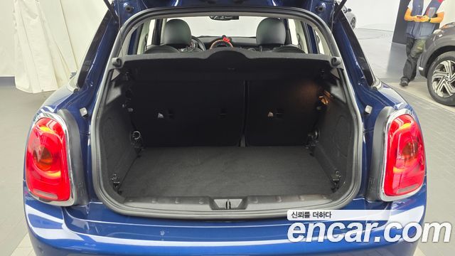 Mini Cooper 2015 — photo 20