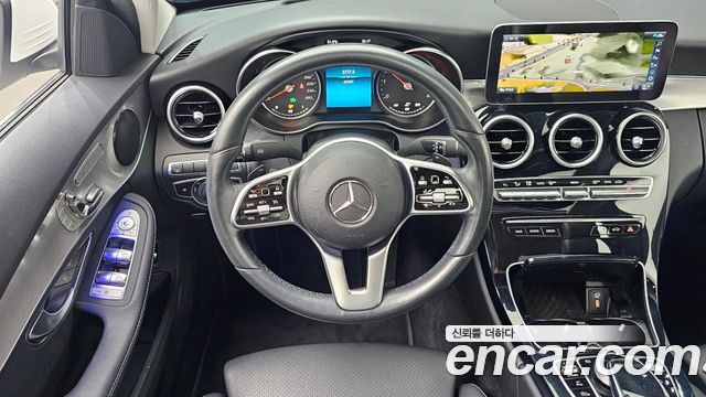 Mercedes-Benz C-Class 2020 — photo 19