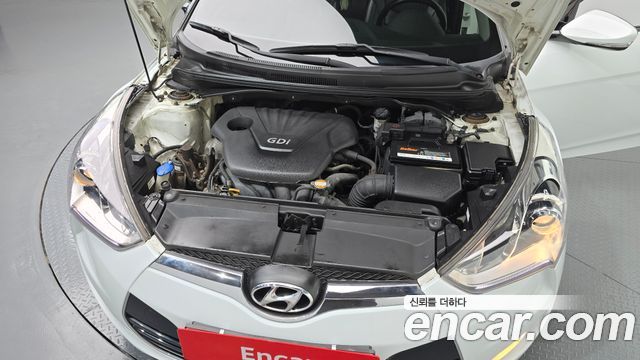 Hyundai Veloster 2012 — photo 6