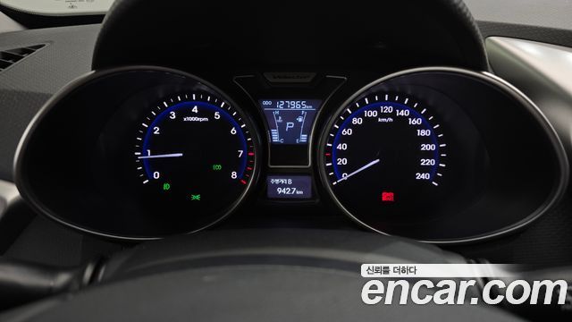 Hyundai Veloster 2012 — photo 11