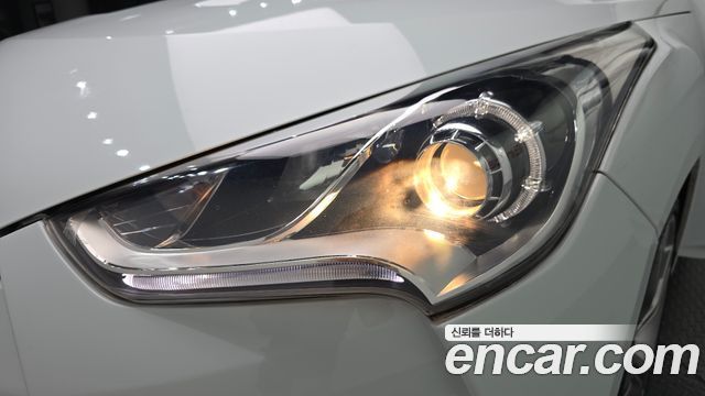 Hyundai Veloster 2012 — photo 8