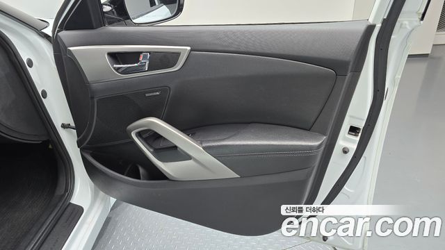 Hyundai Veloster 2012 — photo 15