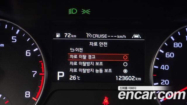 Kia K3 2019 — photo 21