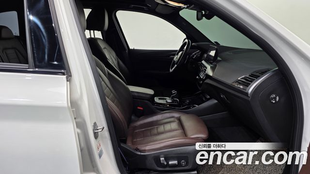 BMW X3 2022 — photo 17