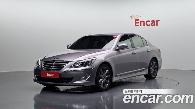 Hyundai Genesis 2014 — photo 1