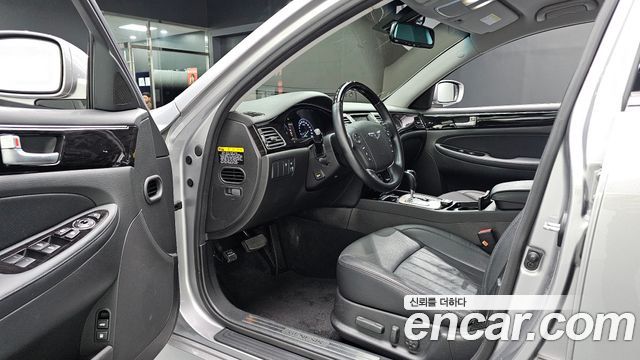 Hyundai Genesis 2014 — photo 13