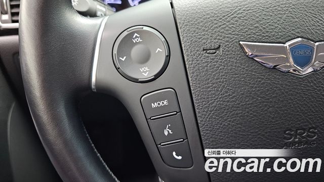 Hyundai Genesis 2014 — photo 25