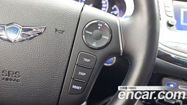 Hyundai Genesis 2014 — photo 26