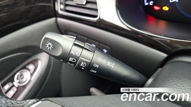 Hyundai Genesis 2014 — photo 27