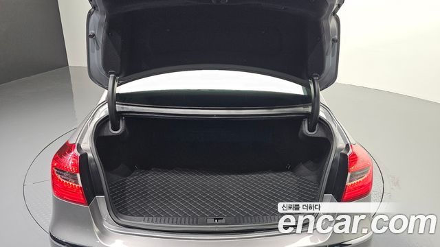 Hyundai Genesis 2014 — photo 31