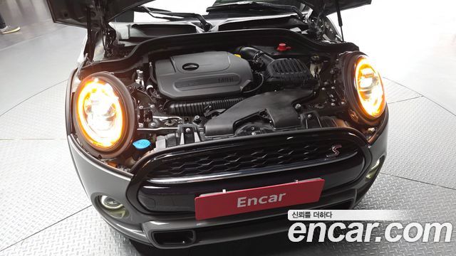 Mini Cooper 2021 — photo 6