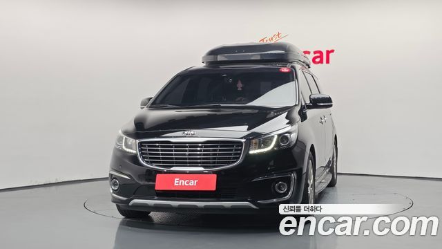 Kia Canival 2018 — photo 3