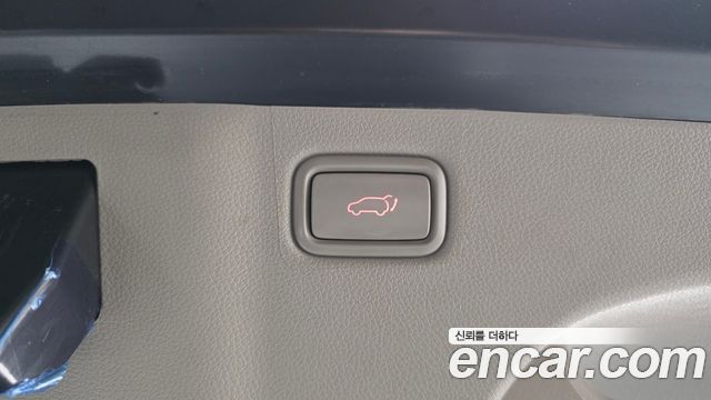 Kia Canival 2018 — photo 20