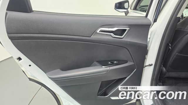 Kia Sportage 2022 — photo 15