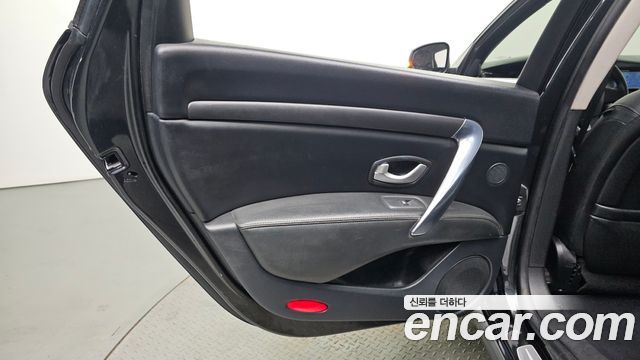 Renault Korea SM7 2016 — photo 15