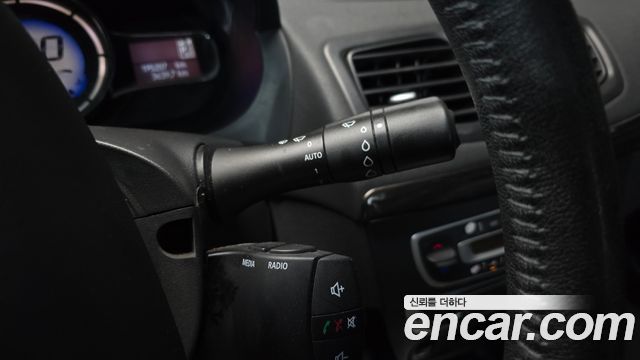 Renault Korea SM3 2014 — photo 15