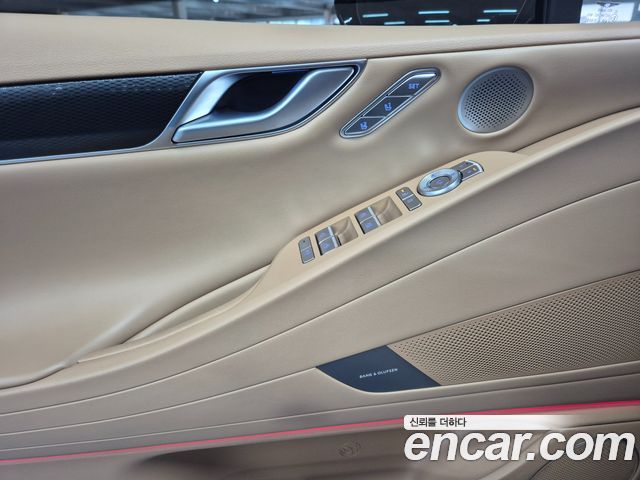 Genesis G80 2025 — photo 11