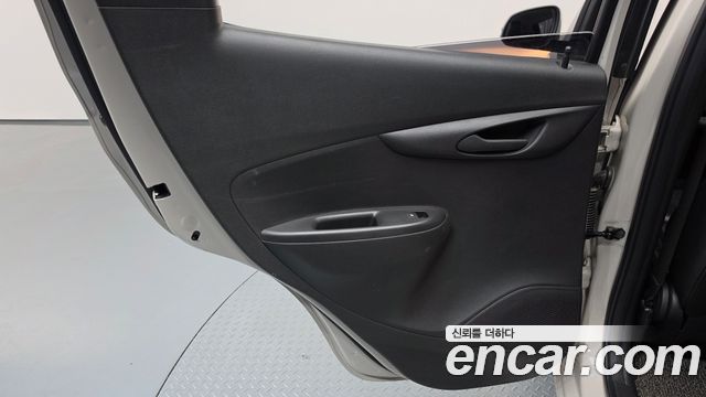 Chevrolet Korea Spark 2019 — photo 15