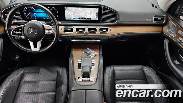 Mercedes-Benz GLE-Class 2019 — photo 10