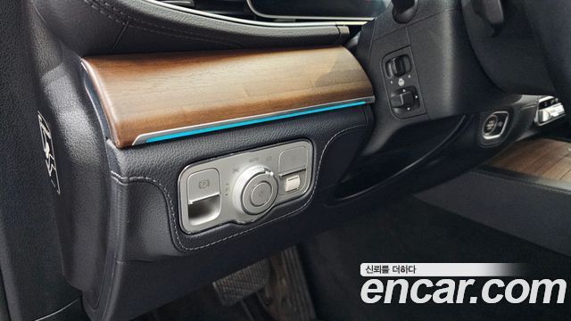 Mercedes-Benz GLE-Class 2019 — photo 22