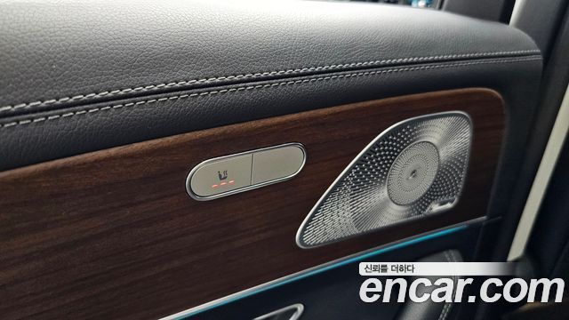 Mercedes-Benz GLE-Class 2019 — photo 23