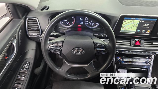 Hyundai Grandeur 2018 — photo 19