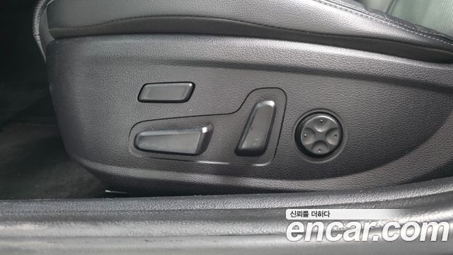 Hyundai Grandeur 2018 — photo 31