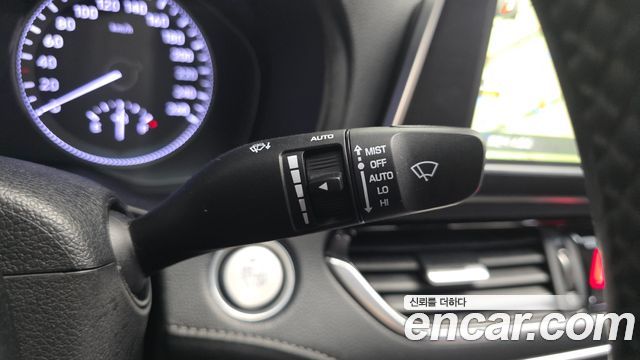 Hyundai Grandeur 2018 — photo 33