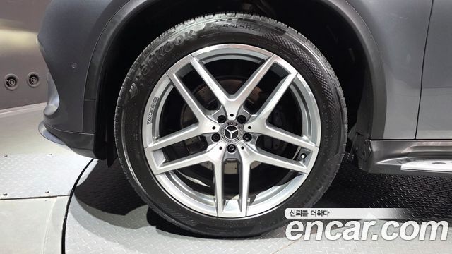 Mercedes-Benz GLE-Class 2018 — photo 5