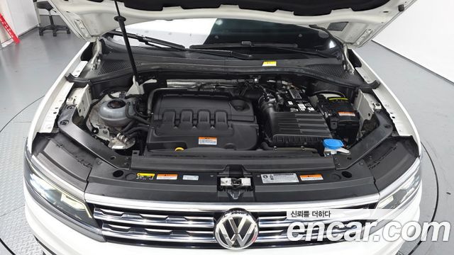 Volkswagen Tiguan 2020 — photo 6