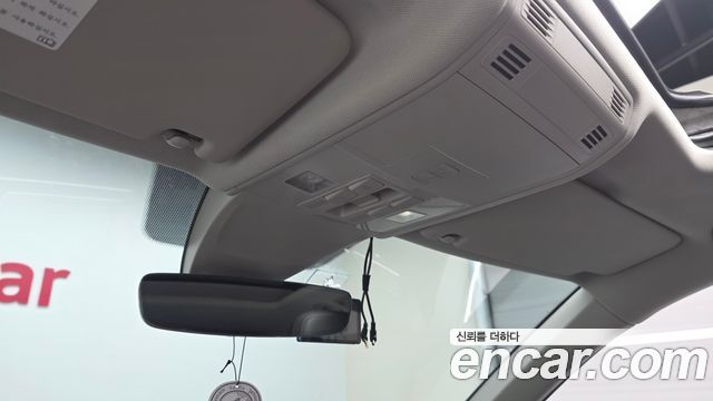 Volkswagen Tiguan 2020 — photo 18